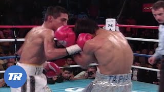 Erik Morales vs Marco Antonio Barrera 1 Round 5  GREAT ROUNDS IN BOXING [upl. by Esirec]