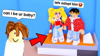 Spying on ROBLOX ODERS as a CUTE BABY in BLOXBURG [upl. by Norab]