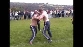 Bare knuckle  Boxer VS Kickboxer  Copyright Footage  Mad Frankie Fraser pick [upl. by Aramal172]