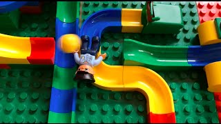 Kugelbahn mit Hubelino und Lego Duplo  Marble run with Hubelino and Lego Duplo [upl. by Ahsened]