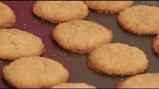 Snickerdoodle Cookie Recipe  Tara Stiles Eats [upl. by Lindo]