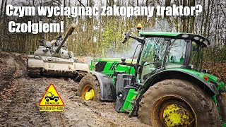 Czym wyciągnąć zakopany traktor Czołgiem [upl. by Wystand]