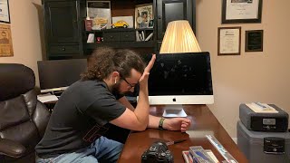 Replacing a battery in an iMac EasyRight [upl. by Aisa985]