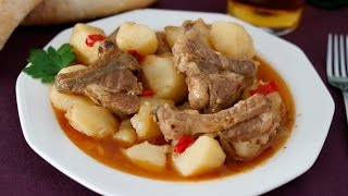 Guiso de Costillas con Patatas [upl. by Benoite]