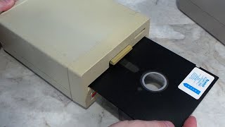 How Old School Floppy Drives Worked [upl. by Cristine642]