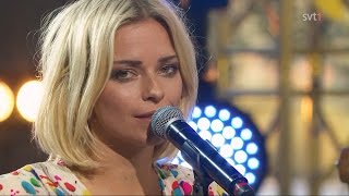 Petra Marklund  Händerna Mot Himlen Live quotMoraeus Med Meraquot [upl. by Anilrats609]