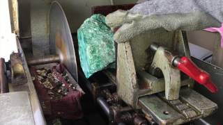 Lapidary 101 Part 1 How to Use a Slab Saw [upl. by Anitsud]