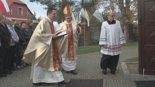 RYCHWAŁ Do parafii powrócił spokój [upl. by Latouche]