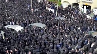 Thousands of ultraOrthodox Jews defy lockdown [upl. by Oizirbaf307]