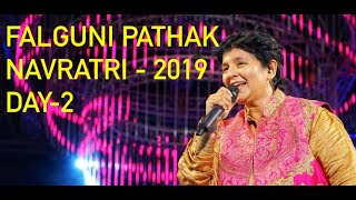 falgunipathak navratri2019 Falguni Pathak Navratri 2019  Day 2 [upl. by Nahpos671]