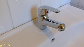 Comment installer un mitigeur de lavabo sur tubes en cuivre [upl. by Anora]