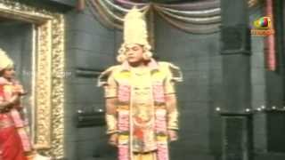 Nenunnanu Video Songs  Nenunnanani Video Song  Nagarjuna Aarti Shriya  Sri Balaji Video [upl. by Nasus592]