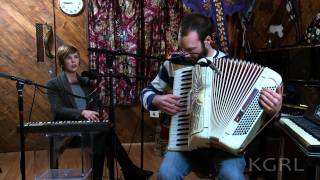 Pomplamoose  La Vie En Rose KGRL FPA Live Session 1080p HD [upl. by Nivrag357]