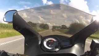 Daelim Roadwin 125 R  Top Speed Tries [upl. by Eisdnyl532]