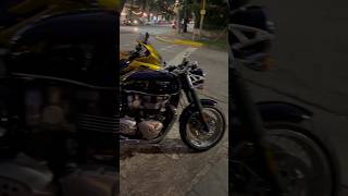 Triumph Thruxton 900 [upl. by Melba172]