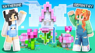 💜Minecraft FAIRY Build Battle vs GEMINITAY [upl. by Eirrek]