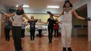 MERRY CHRISTMAS EVERYONE  Shakin Stevens  ZUMBA fitness [upl. by Orelle48]