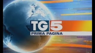 Canale 5  quotTg5 Prima Paginaquot Sigla  intermezzi 200709 720p50HD [upl. by Ettennal]