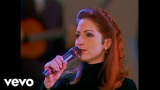 Gloria Estefan  Mas Alla [upl. by Laniger]