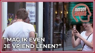 Zou jij zoenen met een wildvreemde  Mensenkennis [upl. by Llerroj]