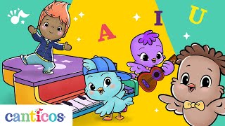 Canticos  18 minutes of NEW Nursery Rhymes in English  Sing at home with the Little Chickies [upl. by Anema423]