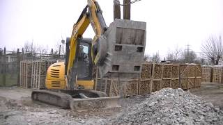 NEW the MBC50  The Smallest MB crusher bucket [upl. by Siriso]