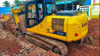 Liugong 915E Excavator At Rock Breaker  Jcb Backhoes [upl. by Asilak332]