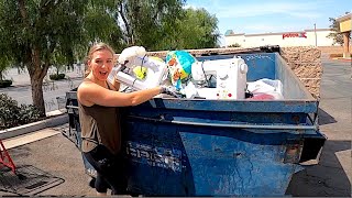 DUMPSTER DIVING EPIC Unreal what we found in this Dumpster [upl. by Penney]