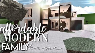 Bloxburg Affordable Modern Family Home 38k  No Advanced Placing amp No Large Plot Cheap House Build [upl. by Lethia837]