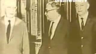 William Bonner  Primeiro Jornal Nacional 1969 [upl. by Annerol]