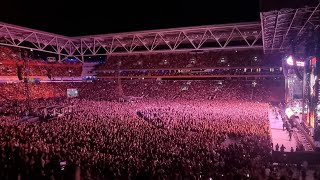 RED HOT CHILI PEPPERS  Soul To Squeeze live in Brisbane 29123 [upl. by Ellivro800]