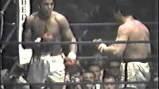 Muhammad Ali vs Karl Mildenberger 19660910 [upl. by Nyl]