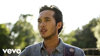 Laine Hardy  Let There Be Country Acoustic [upl. by Wilma75]