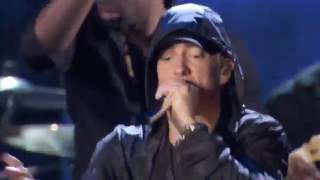 EMINEM  NOT AFRAID EN VIVO [upl. by Nortal]