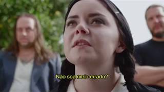 Wednesday Addams Adulta  Assédio legendado [upl. by Stulin]