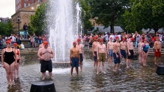 Synchronized Swimming in a public fountain [upl. by Geoff]